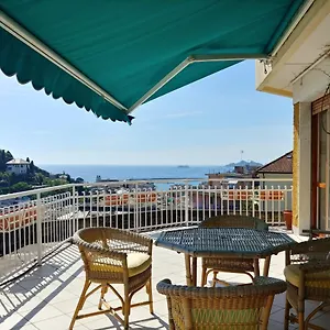 il-mare-in-terrazza.hotelitalianriviera.com/